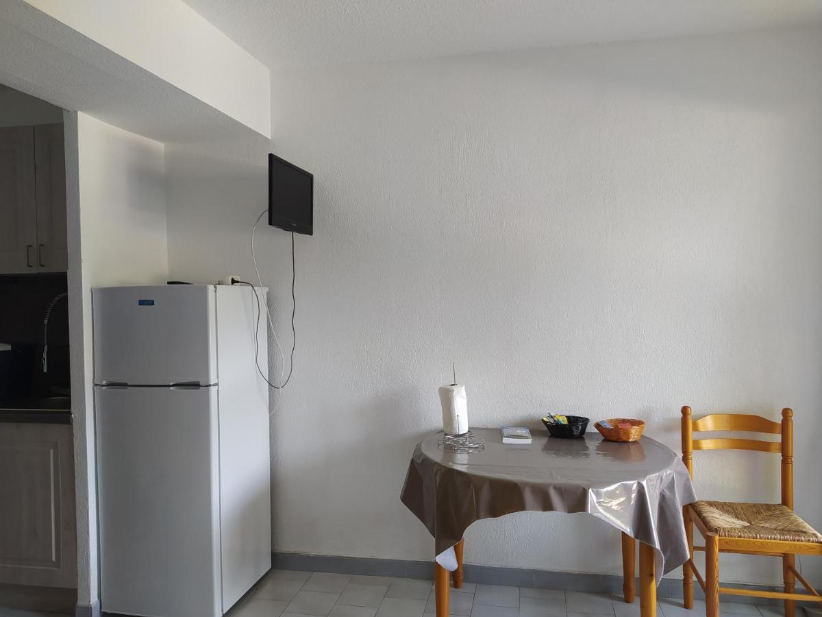 Charmant Studio A Balaruc Les Bains Экстерьер фото